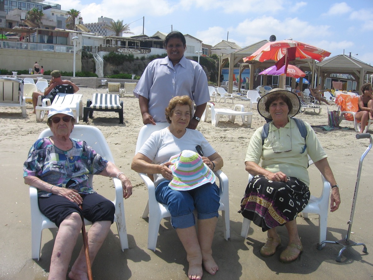טיול לחוף הים של תל-אביב (18/08/2005)