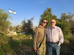 שמואל וליאור (צילום: רונית זילברשץ, ניסן תשפ"ה 2025)