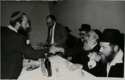 קבלת תעודה0054