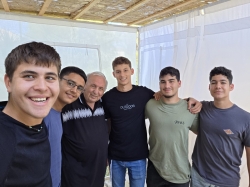 בניית סוכות לאזרחים ותיקים